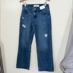 Hollister 2 low rise baggy jeans 26 waist nwt medium blue distressed wash